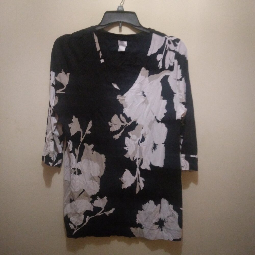 Chico's black and white tunic top size 3